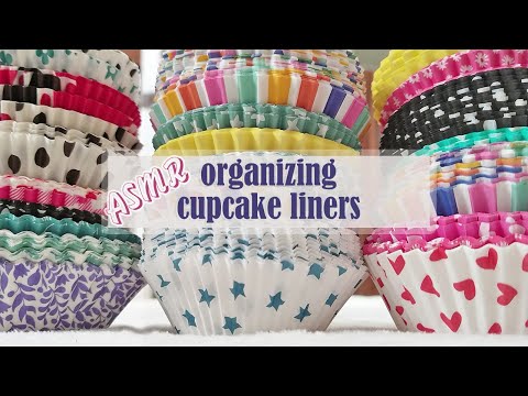 ASMR Cupcake Liners • Organizing & Smoothing Down • No Talking