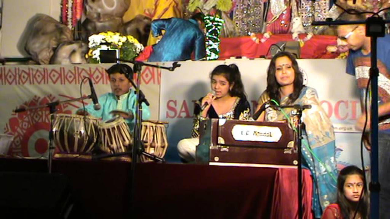 Durgoti dur koro bole Bini   Sanaton Association Durga Puja childrens Songs