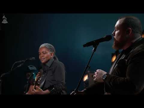 Watch LUKE COMBS & TRACY CHAPMAN Perform 