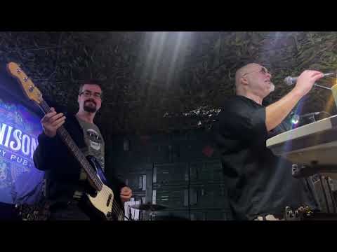КОМУ ВНИЗ - Ліра. Garnison Military Pub (Fan video)