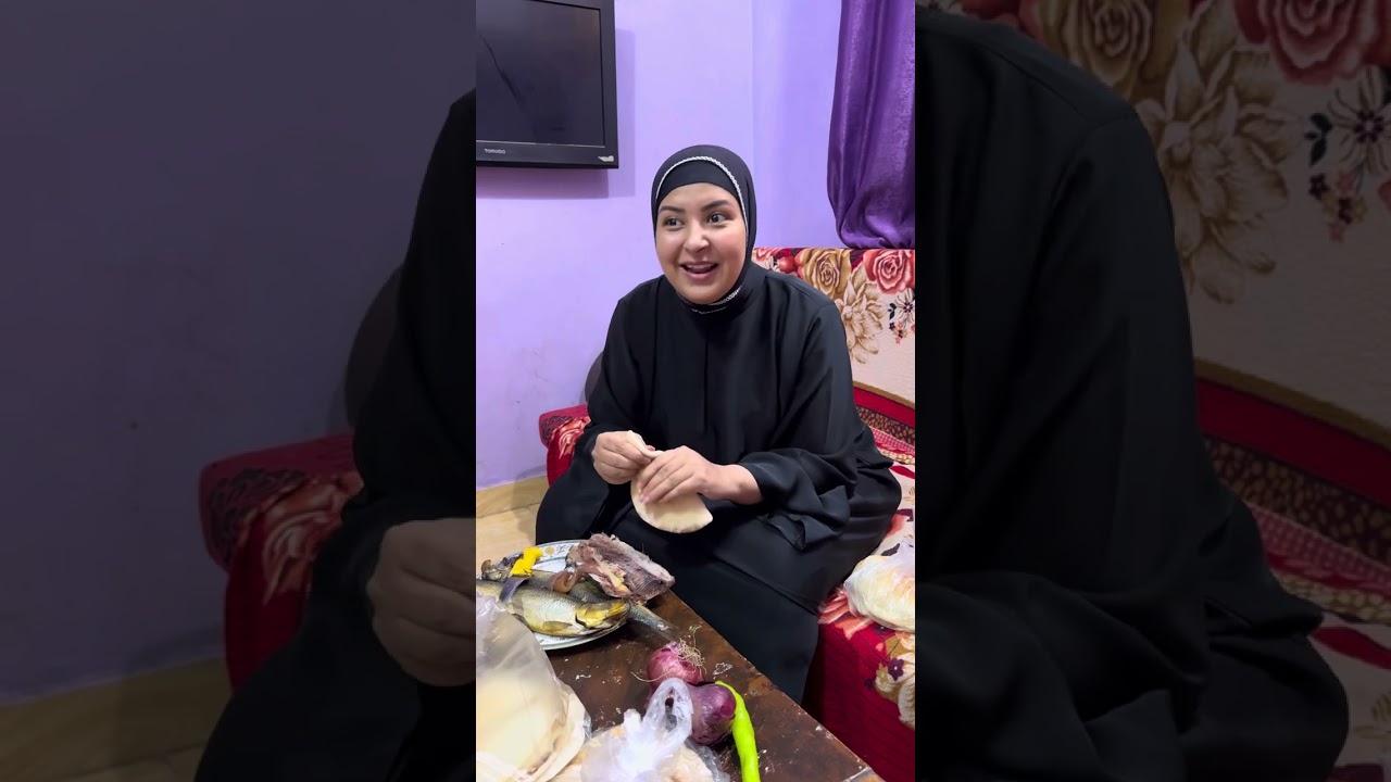 أنا اكل الرنجه براحتى يا حماتو