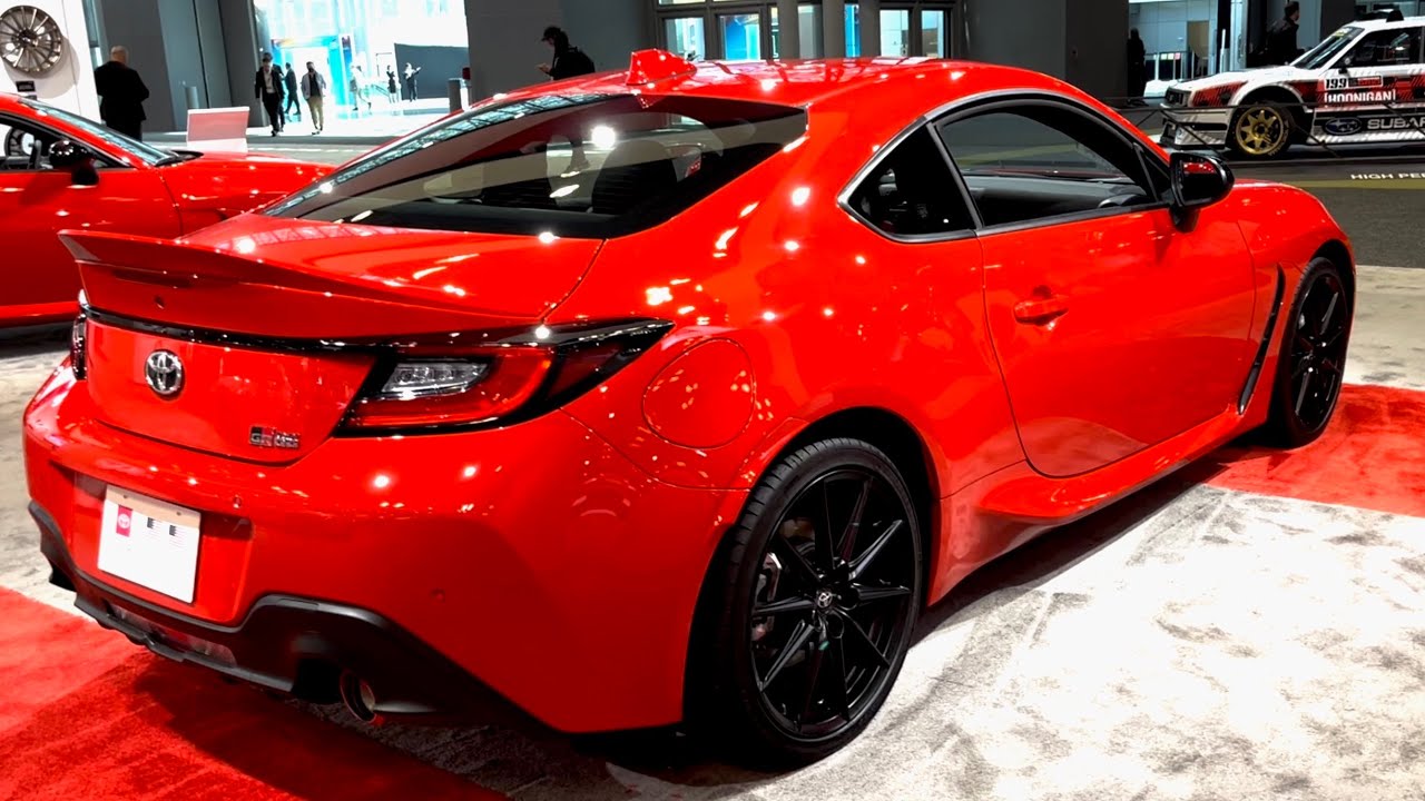 The New Toyota GR86 Sports Car - YouTube