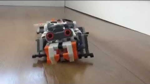 Lego mindstorms NXT 2.0 (robogator)