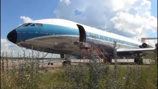 World's last operational SE210 Caravelle - engine start and taxi @ Stockholm Arlanda, Sweden.