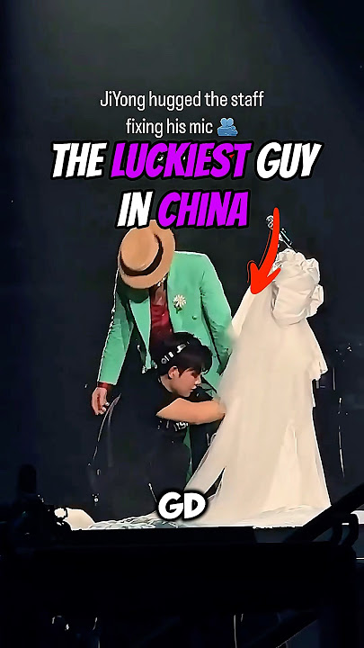 When Gdragon Hugged Another Guy.  How Top Feels Inside? 🌚 #shorts #gd