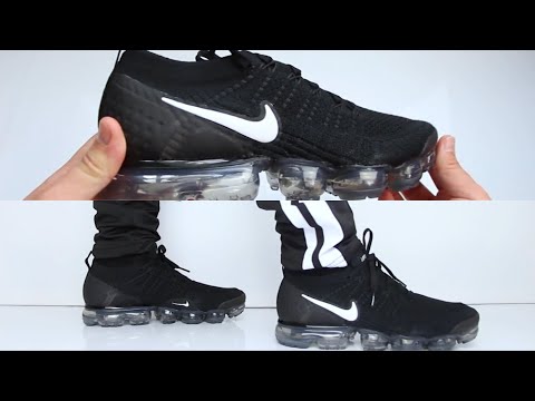 black vapormax 2.0