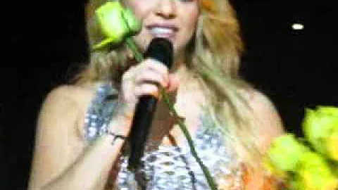 Shakira - Nothing Else Matters (Live in Zagreb, Croatia)