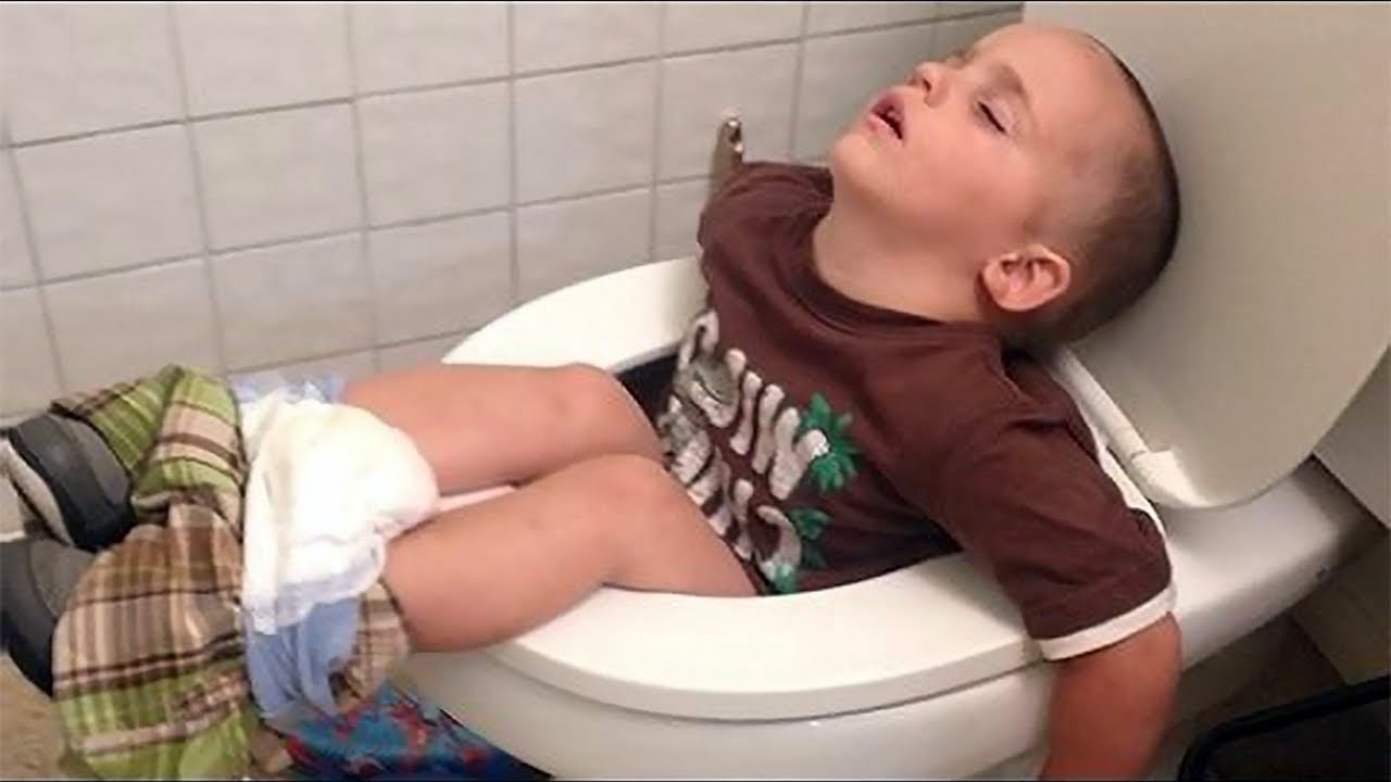 101 Super Funny Baby Sleeping Style - Funny Babies Fall Asleep in Weird  Places? - YouTube