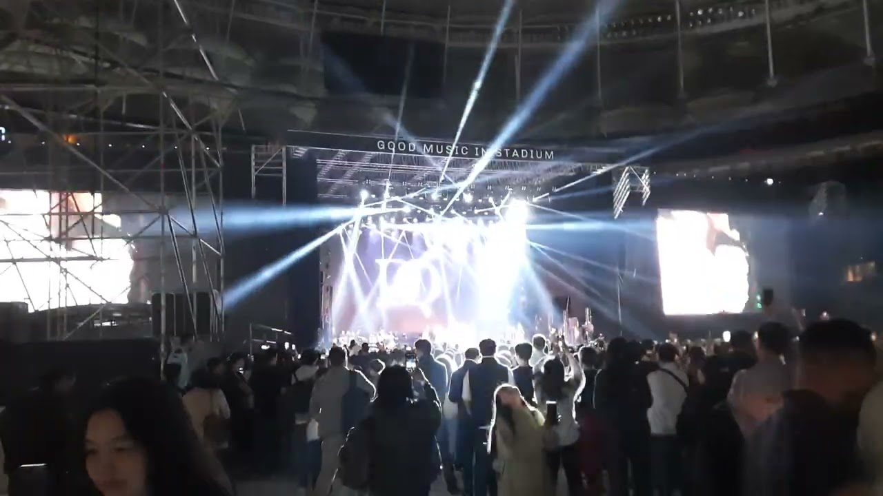 DIMASH - UNFORGETTABLE DAY (LIVE) (DIMASH ISTANBUL CONCERT 24.05.2024)