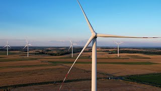 Wiatraki w Lipnikach / Windmills in Lipniki - 4k