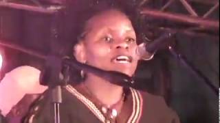 Charles Charamba- KOMBORERAI VANA live @ HICC 2005