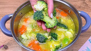 This vegetable soup is like medicine for my stomach! Eat day and night! Delicious and healthy!