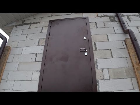 Женский коллектив // Устанавливаю двери // Жизнь в деревне