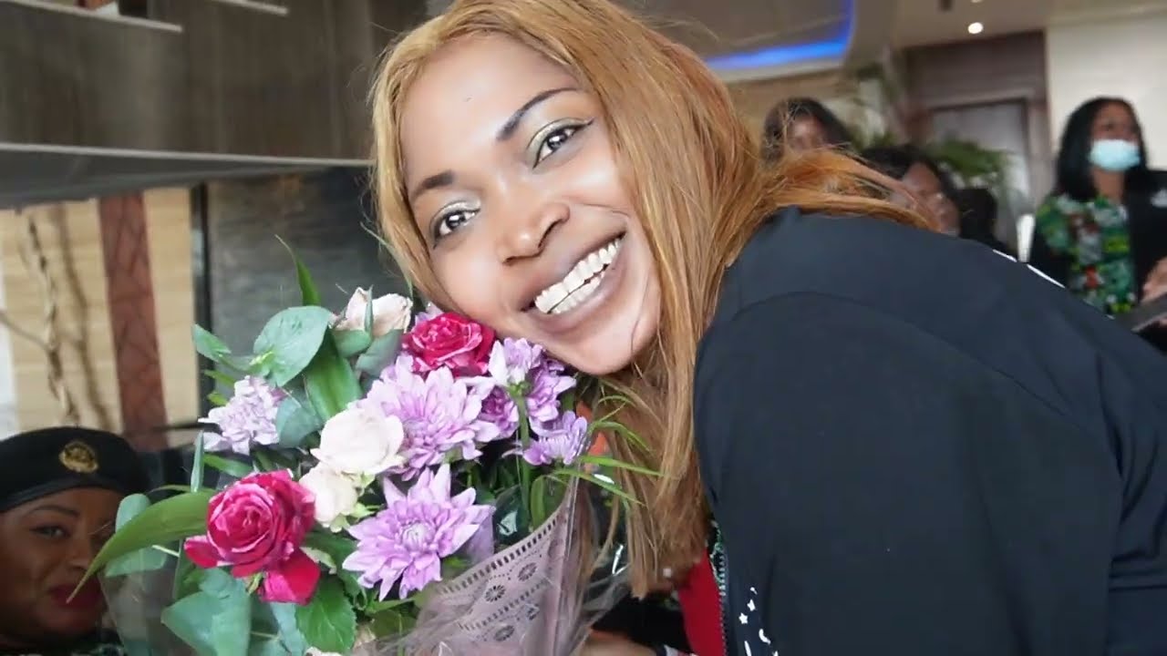 HOW TO TRAVEL TO DUBAI FOR FREE|FIVE STAR TREATMENT PLUS MONEY IN THE BAG- DAY1