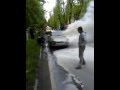 Водовоз  потушил  машину   быстрей чем прибыл пожарный расчёт