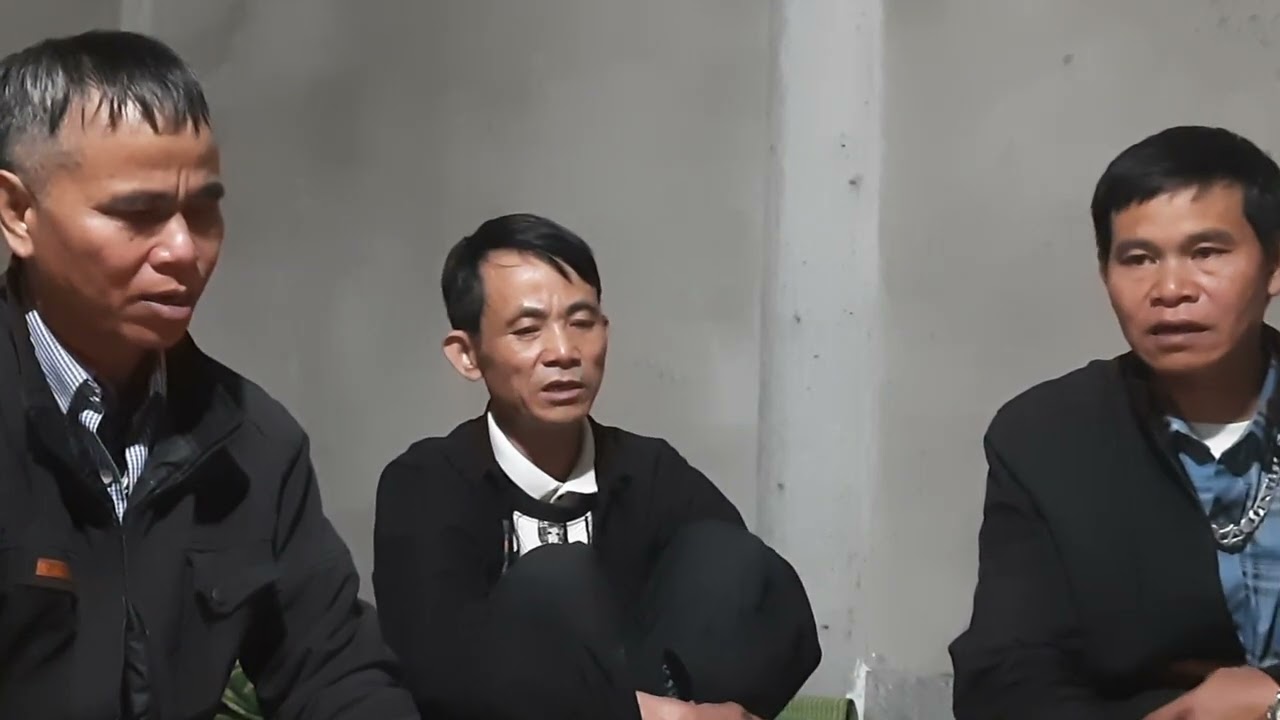 Hát lớn khân hụp suông lẳm pạc ha