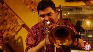 Video thumbnail of "LA PICANTE ORQUESTA - BOQUITA COLORA (CUMBIAS MAJADERAS)"