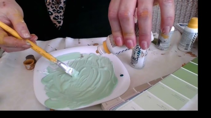 Cores de Tinta: aprenda a pigmentar com xadrez líquido - Stencil Decor