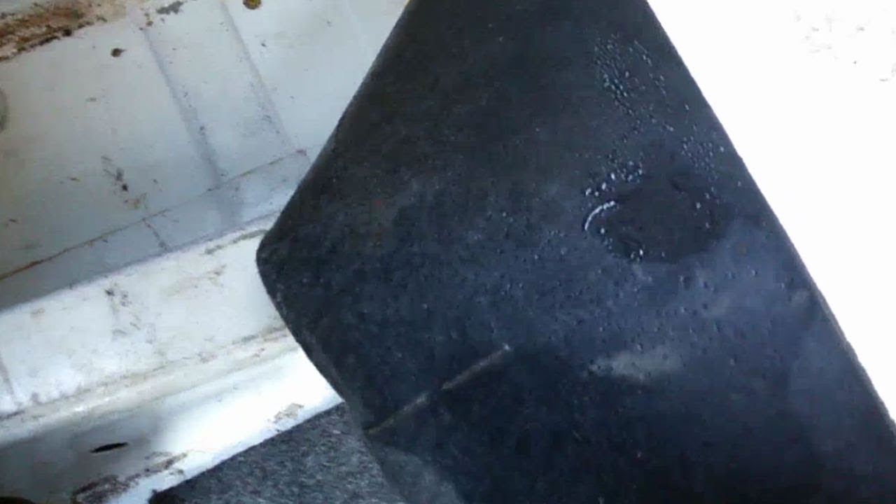 Вода попала под капот