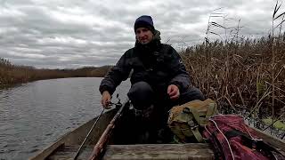 видео: Жор щуки на Стоходе рыбак с Барсиком картинка: Жор щуки на Стоходе рыбак с Барсиком