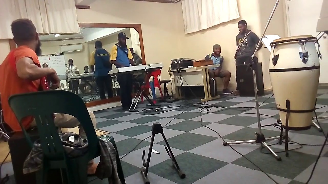 Burum Ambi Live rehearse by Morobe Students @University of Goroka 2020