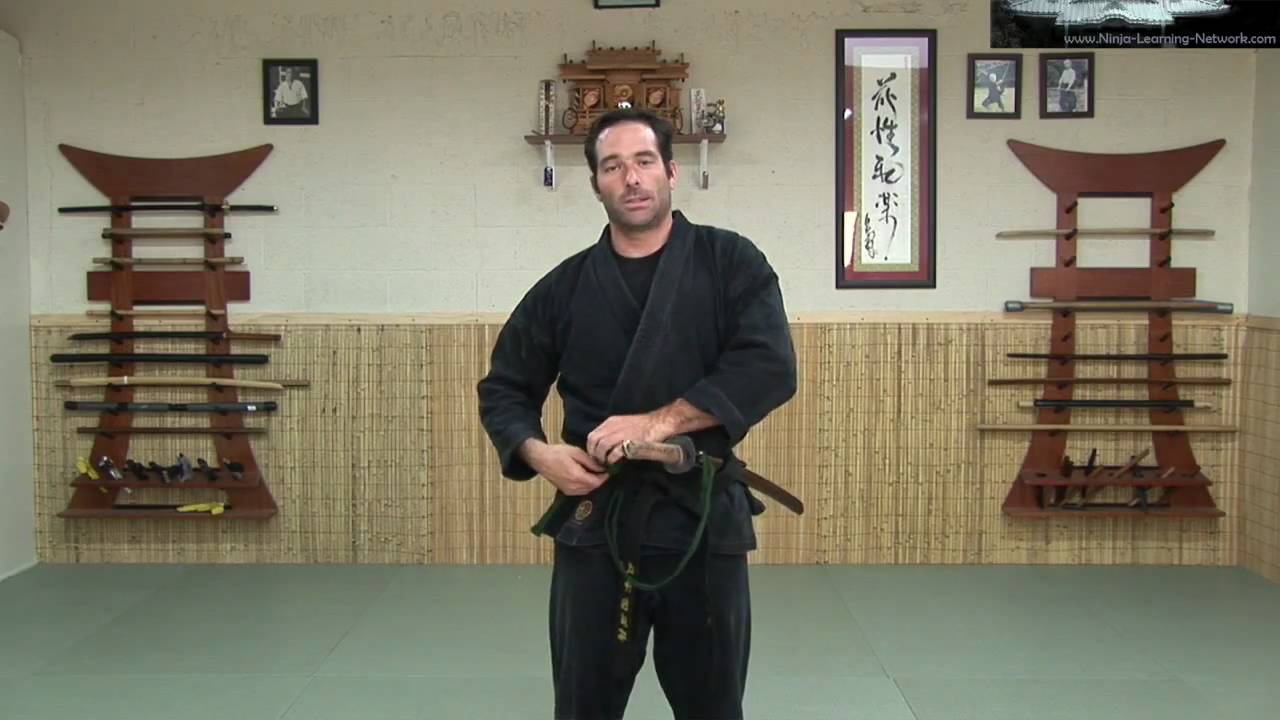 Katana 1 - Sword: How To Wear It - Ninjutsu Online Instruction - Ninja Weapon Sword - Machida