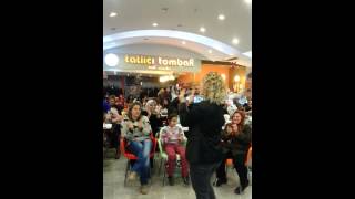 Öyle Küskün Bakma Yar Yar.