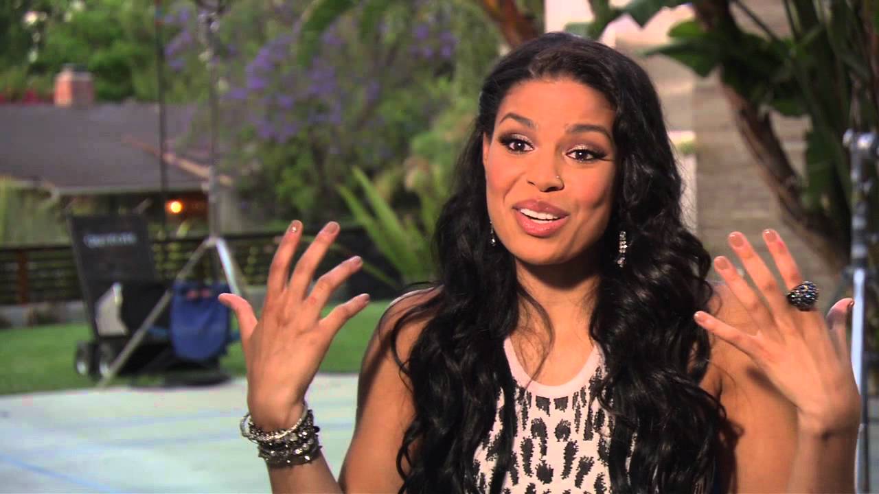 Jordin Sparks Not For The AMA Hate, Say’s Breezy, Rihanna Situation Shouldn’t Be A Convo Anymore [VIDEO]