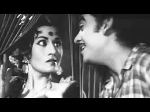 Chand Raat Tum Ho Saath   Kishore Kumar Madhubala Half Ticket Song