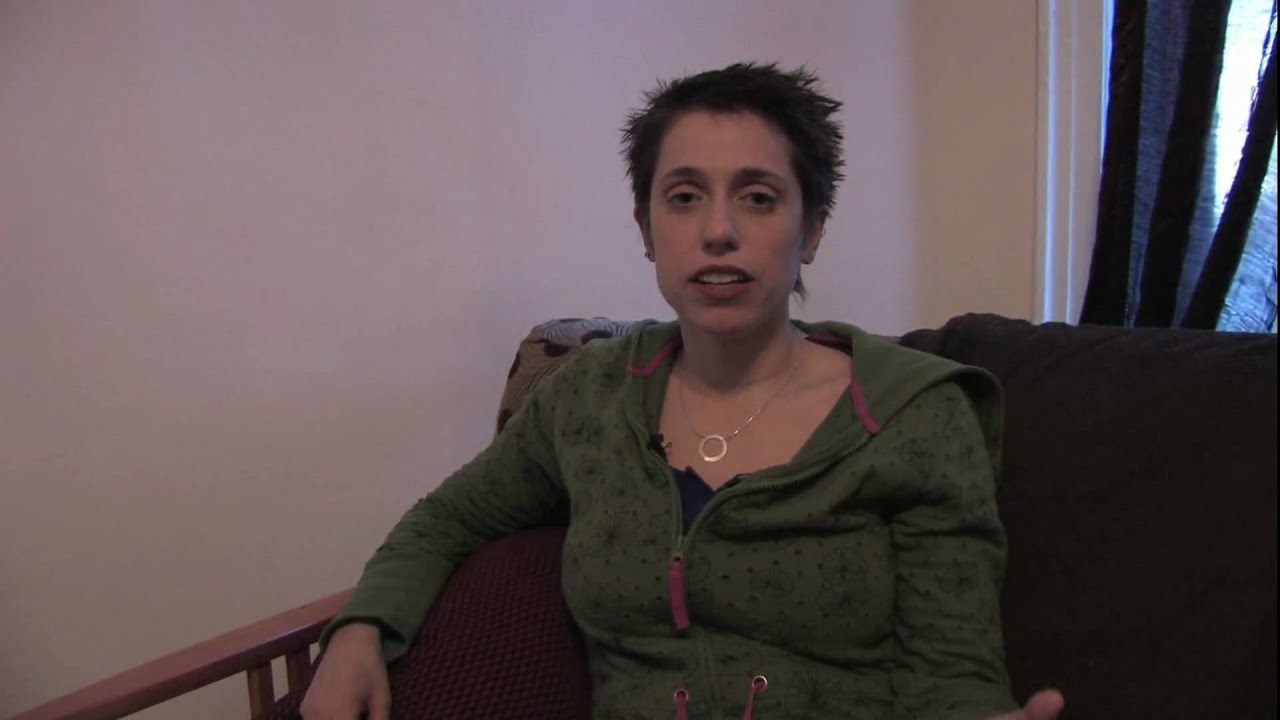 Performing Arts Careers : What Qualifications Are Needed to Become an Actress?