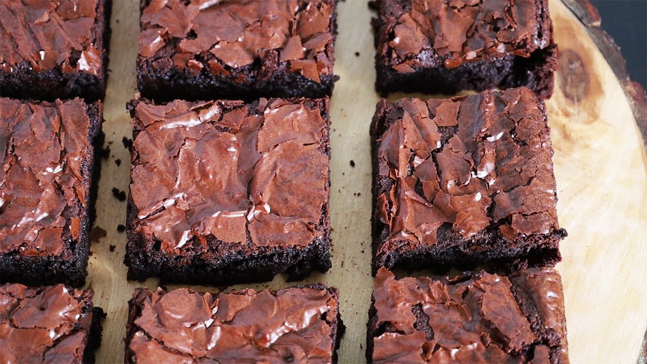 Вычурные пирожные с слоеным верхом | Простой рецепт, отличные результаты