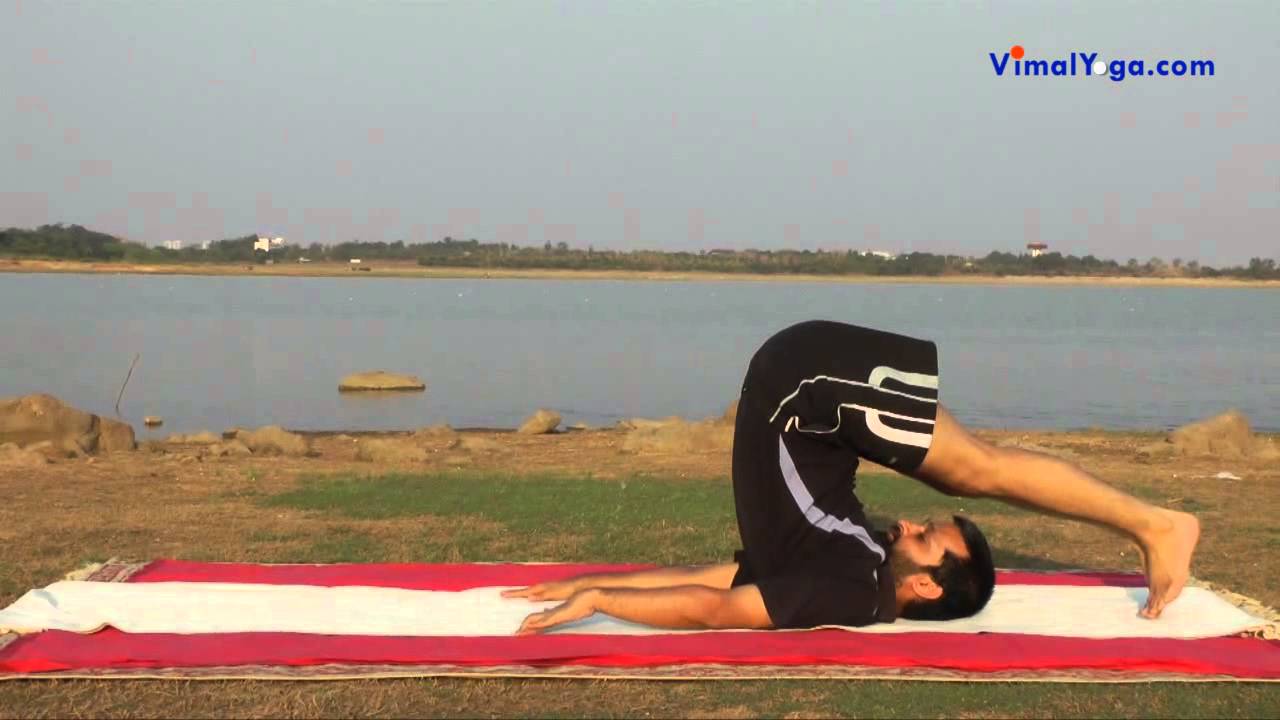 मधुर स्वर के लिए ४ योगासन / 4 Yoga poses for Melodious ...