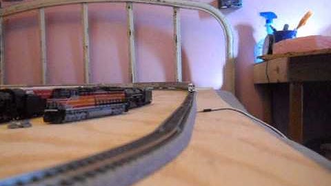 RDC-4s Haul AT&SF El Capitan/WVR Cajun Zephyr