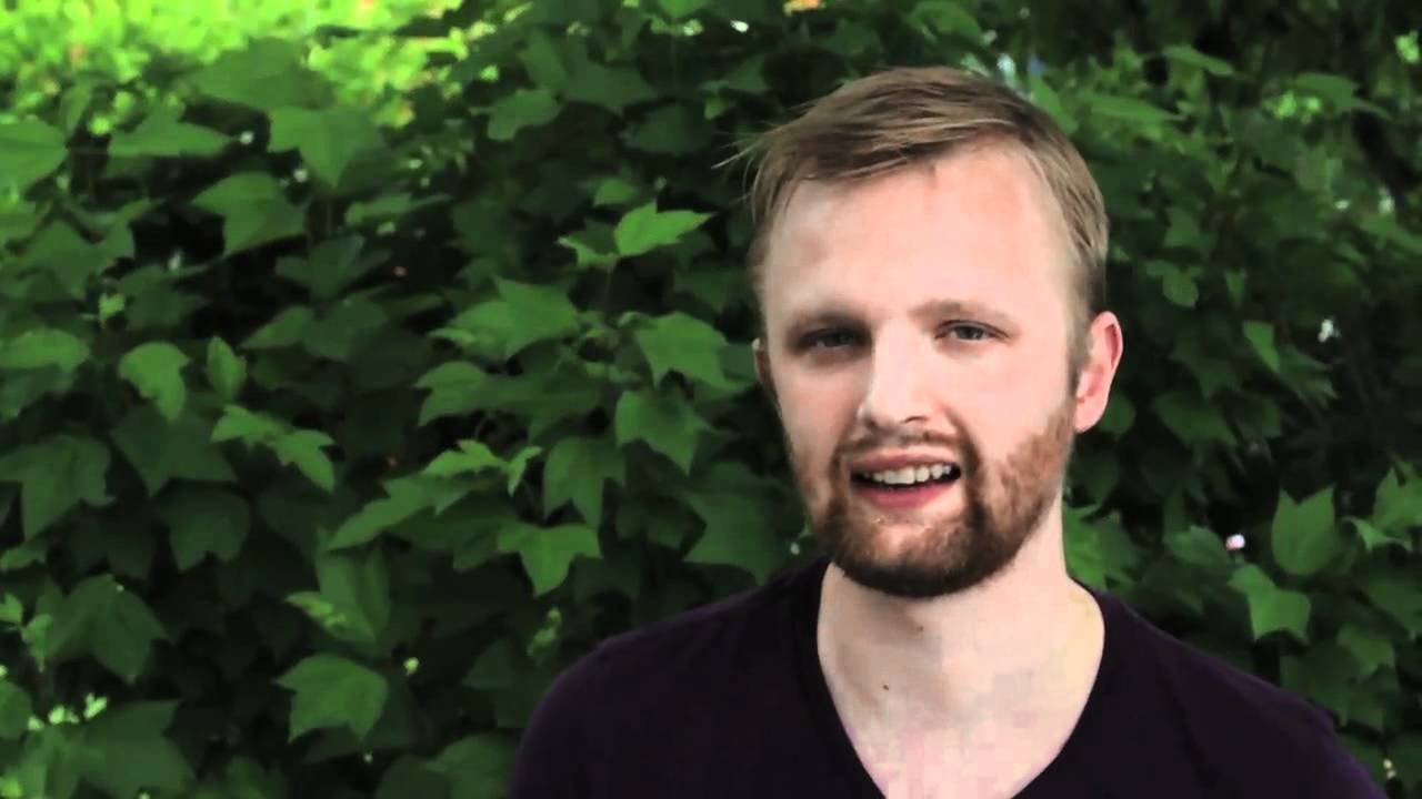 skating rink Video review of Heelys skate shoes