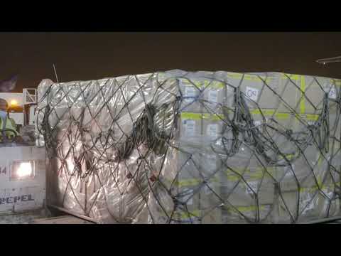 Cuarto avión de Emiratos con ayuda humanitaria para Colombia