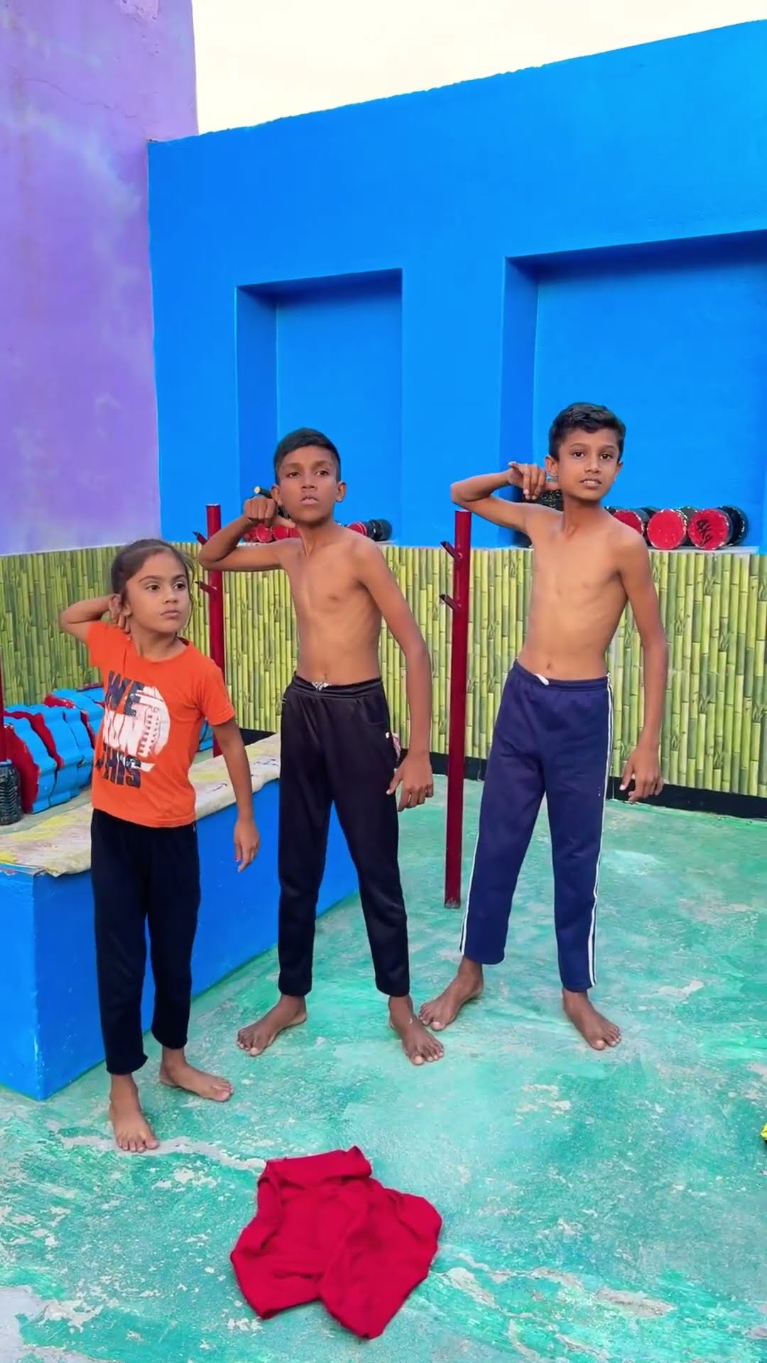 Sister ne bhaiyo ko bula liya ???? #shortvideo #funny #youtubeshorts #comedy