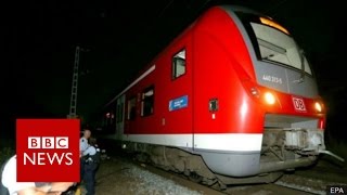German train attack: Afghan refugee 'had IS flag in room' - BBC News