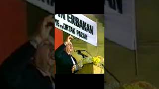 Avrupa Bi̇rli̇ği̇ Yasalarini Yazan Hi̇n Oğlu Hi̇nler