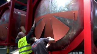 Installation of TransHeatMats for tankcontainer heating