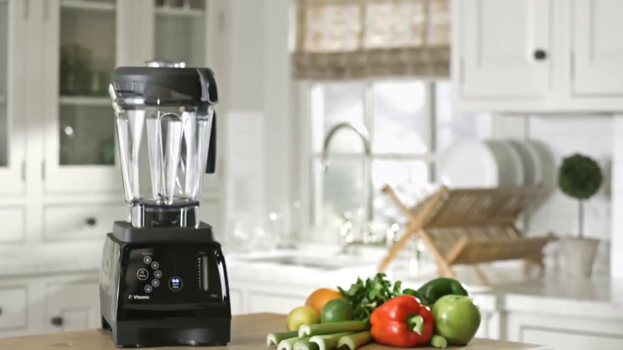 The Vitamix 780   Touchscreen Blender