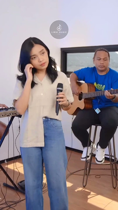 Untungnya, Hidup Harus Tetap Berjalan - Bernadya (Cover Kroncong). #bernadya #kroncong #cover #viral