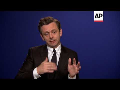 Video: Michael Sheen Čistá hodnota: Wiki, ženatý, rodina, svatba, plat, sourozenci