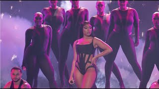 Megan Thee Stallion - Plan B / Sweetest Pie [2022 Billboard Music Awards Performance] screenshot 5