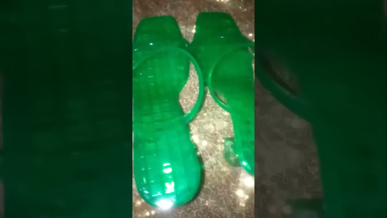 Jelly slippers Review 