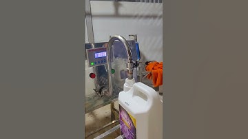 Mở xưởng nước giặt? Đừng bỏ qua máy chiết rót 1 vòi!