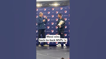Messi receives the 2025 MLS MVP 🐐