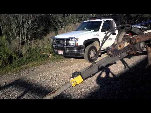 EXCAVATOR CHAIN SAW