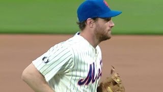 MIL@NYM: Wright starts a nice double play