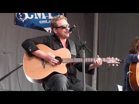 JOHNNY REID - MISSING AN ANGEL - CCMA - FANFEST - ...