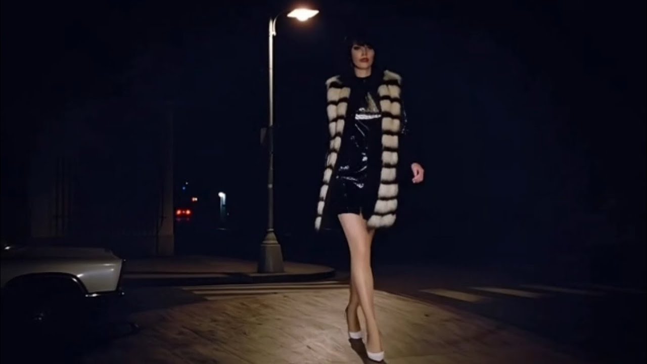 Crossdressing: Fun with Grok 💕🖤